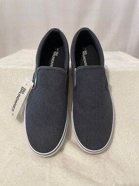 No Boundaries Charcoal Slip-On Canvas Sneakers